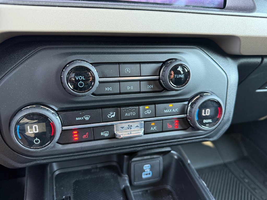 Used 2025 Ford Bronco Big Bend AWD/4WD image 16