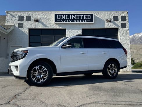 Used 2025 Ford Expedition Active AWD/4WD image 39