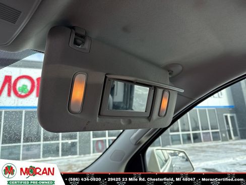 Used 2014 Chevrolet Traverse LT image 23