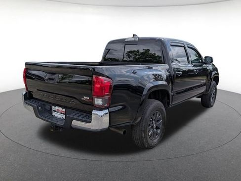 Used 2023 Toyota Tacoma SR5 RWD image 7