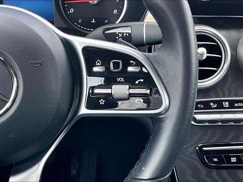 Certified 2022 Mercedes-Benz GLC 300 w/ Premium Package Lite image 25