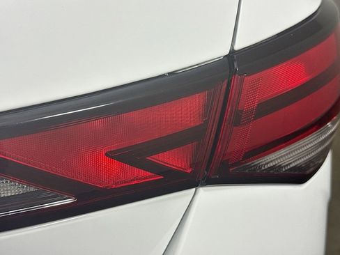 Used 2025 Nissan Sentra SV image 30