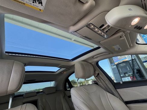 Used 2015 Mercedes-Benz S 550 Sedan image 18