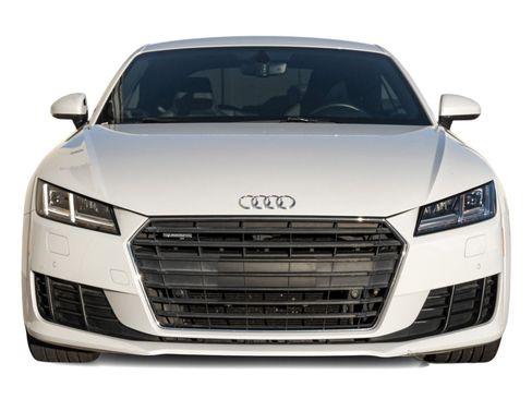 Used 2017 Audi TT 2.0T image 4