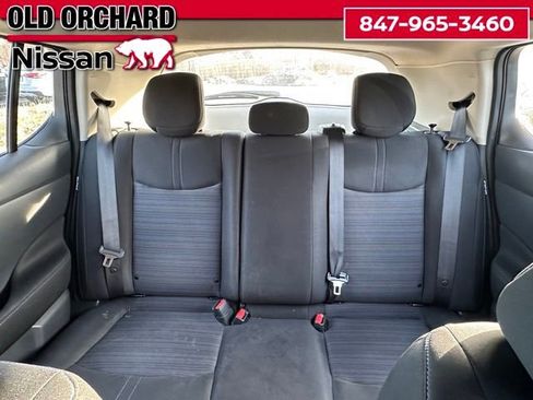 Used 2025 Nissan Leaf S image 10