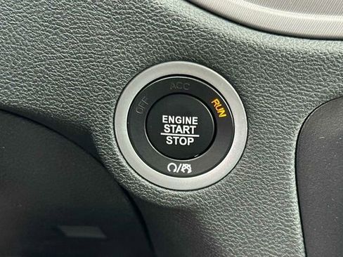 New 2023 Dodge Charger SXT w/ Cold Weather Package image 21