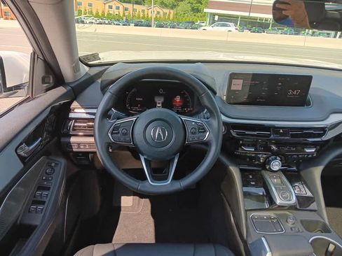Used 2023 Acura MDX SH-AWD image 23