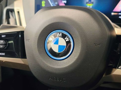 Used 2024 BMW iX xDrive50 w/ Sport Package AWD/4WD image 23