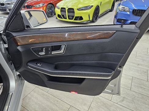 Used 2014 Mercedes-Benz E 350 Sedan image 41