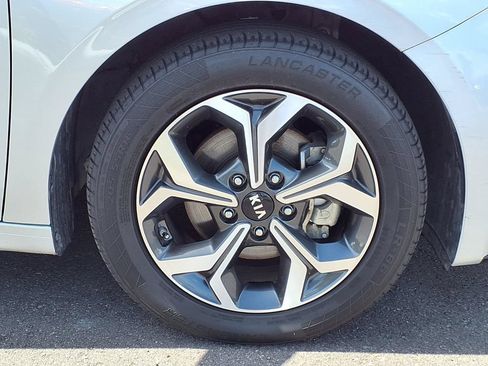 Used 2021 Kia Forte LXS FWD image 10