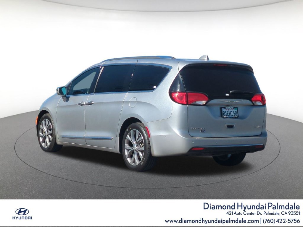 Used 2020 Chrysler Pacifica Limited FWD image 5