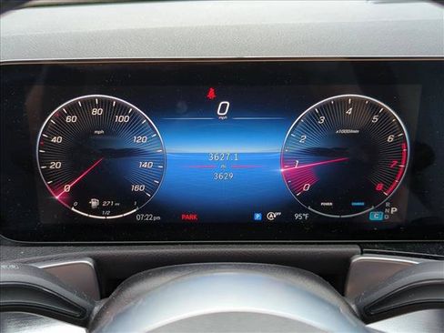 Used 2026 Mercedes-Benz GLB 250 image 11