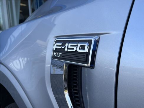 Used 2023 Ford F150 XLT AWD/4WD image 11