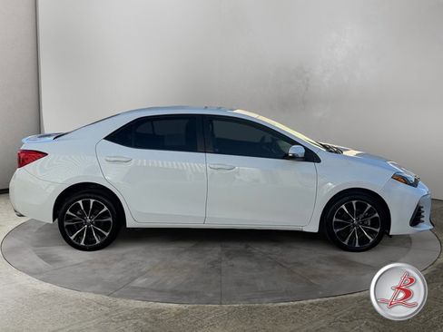 Used 2018 Toyota Corolla SE image 8