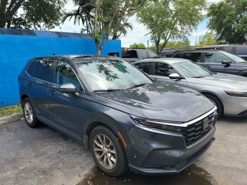 Certified 2023 Honda CR-V EX image 5