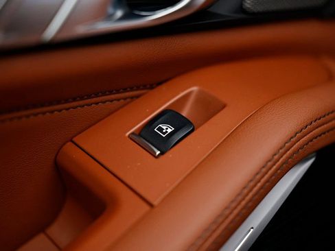 New 2026 BMW X5 sDrive40i w/ M Sport Package image 26