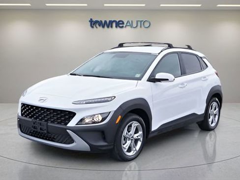 Used 2023 Hyundai Kona SEL image 1