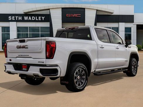 Used 2024 GMC Sierra 1500 AT4 w/ Technology Package image 7