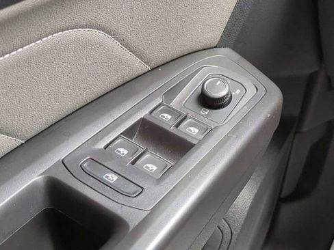 Used 2022 Volkswagen Atlas SEL Premium image 24