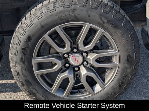Used 2021 GMC Sierra 1500 AT4 w/ AT4 Value Package AWD/4WD image 12