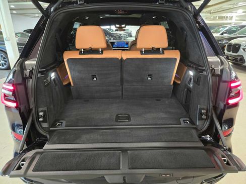 Used 2026 BMW X7 xDrive40i w/ M Sport Package AWD/4WD image 13