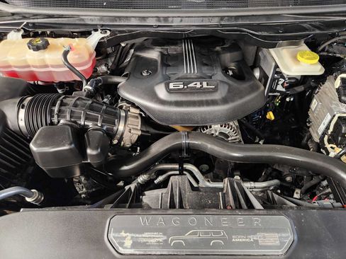 Used 2022 Jeep Grand Wagoneer Series III AWD/4WD image 62