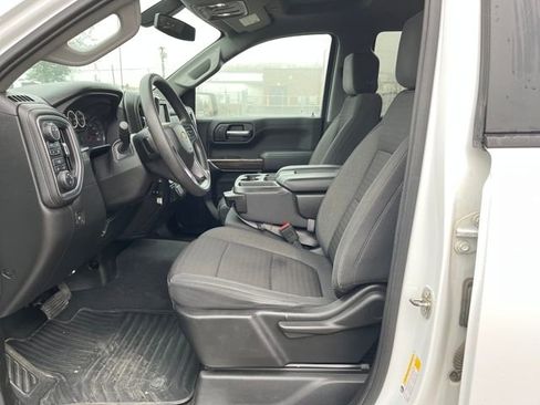 Used 2020 Chevrolet Silverado 1500 LT w/ Trailering Package image 10