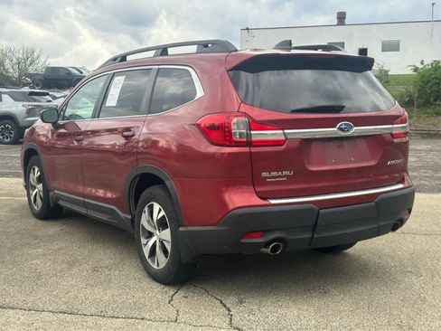 Used 2019 Subaru Ascent Premium image 5
