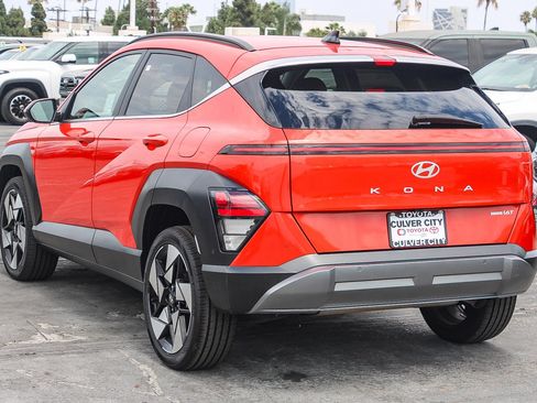 Used 2024 Hyundai Kona Limited AWD/4WD image 7