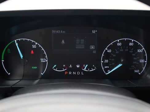 Used 2023 Ford Maverick XLT image 16