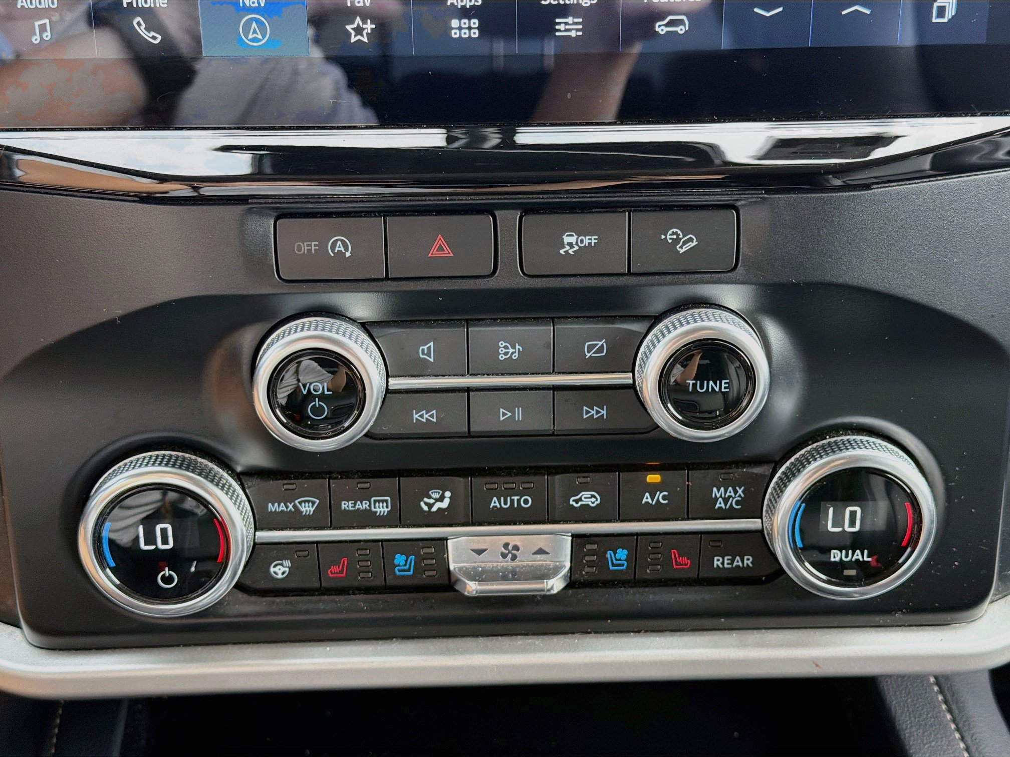 Used 2024 Ford Expedition Max XLT AWD/4WD image 36