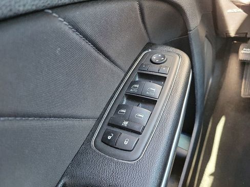 Used 2023 Dodge Charger SXT image 13