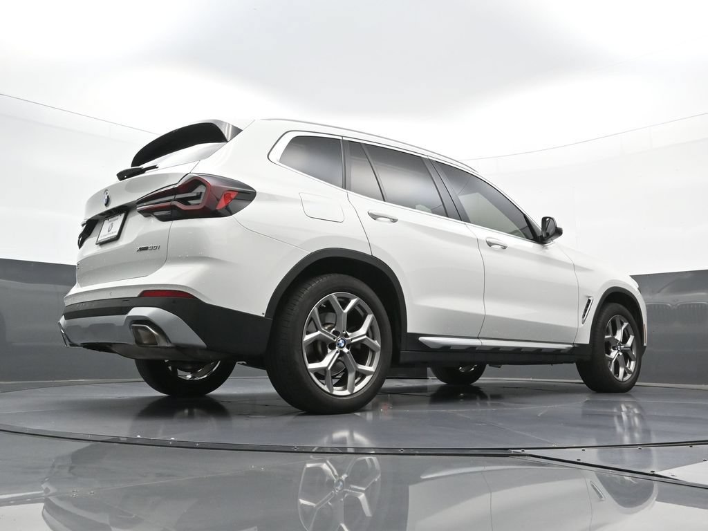 Used 2024 BMW X3 xDrive30i w/ Premium Package w/ZPA AWD/4WD image 27
