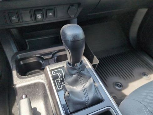 Used 2023 Toyota Tacoma SR5 RWD image 14