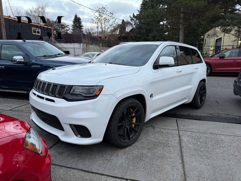 Used 2018 Jeep Grand Cherokee Trackhawk image 1