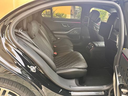Used 2021 Mercedes-Benz S 580 4MATIC Sedan w/ Warmth & Comfort Package image 24