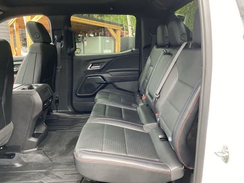Used 2025 Chevrolet Silverado EV RST AWD/4WD image 16
