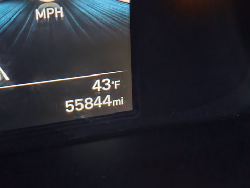 Used 2022 Hyundai Elantra SEL image 39