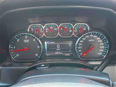 Used 2018 Chevrolet Silverado 1500 LT image 34