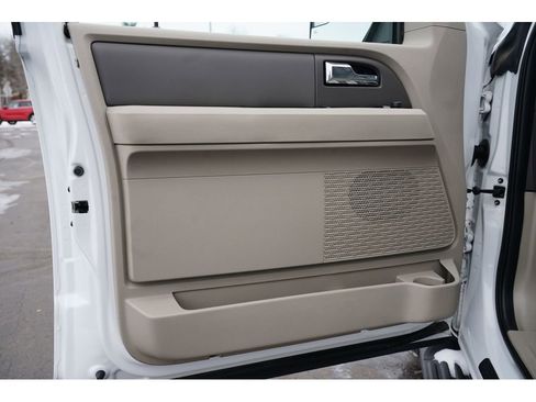 Used 2014 Ford Expedition XL image 14