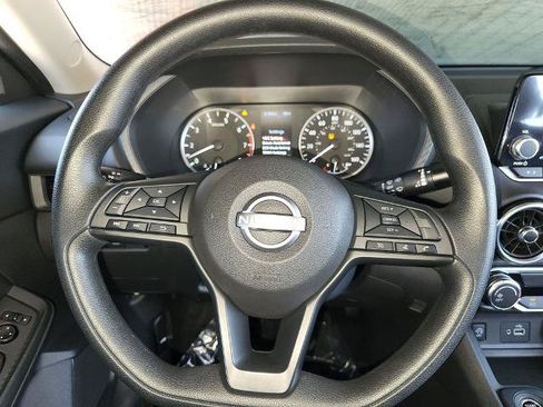 Certified 2025 Nissan Sentra S FWD image 23