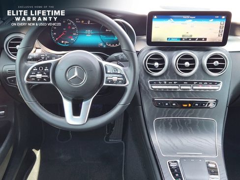 Used 2022 Mercedes-Benz GLC 300 4MATIC image 26