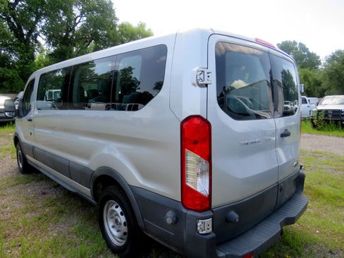 Used 2016 Ford Transit 350 XL image 7