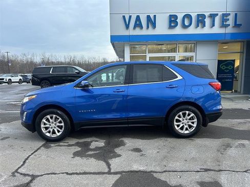 Used 2019 Chevrolet Equinox LT image 2