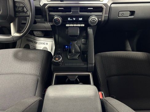 Used 2025 Toyota 4Runner SR5 image 38