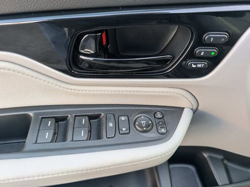 Used 2019 Honda Odyssey Elite image 21