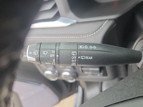 Used 2023 GMC Yukon XL Denali Ultimate AWD/4WD image 29