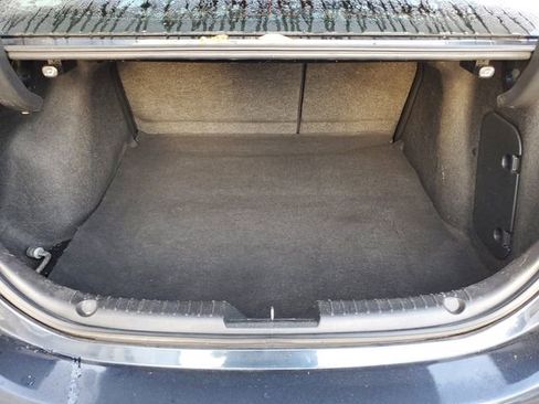 Used 2018 MAZDA MAZDA3 Sport w/ Preferred Equipment Package image 9