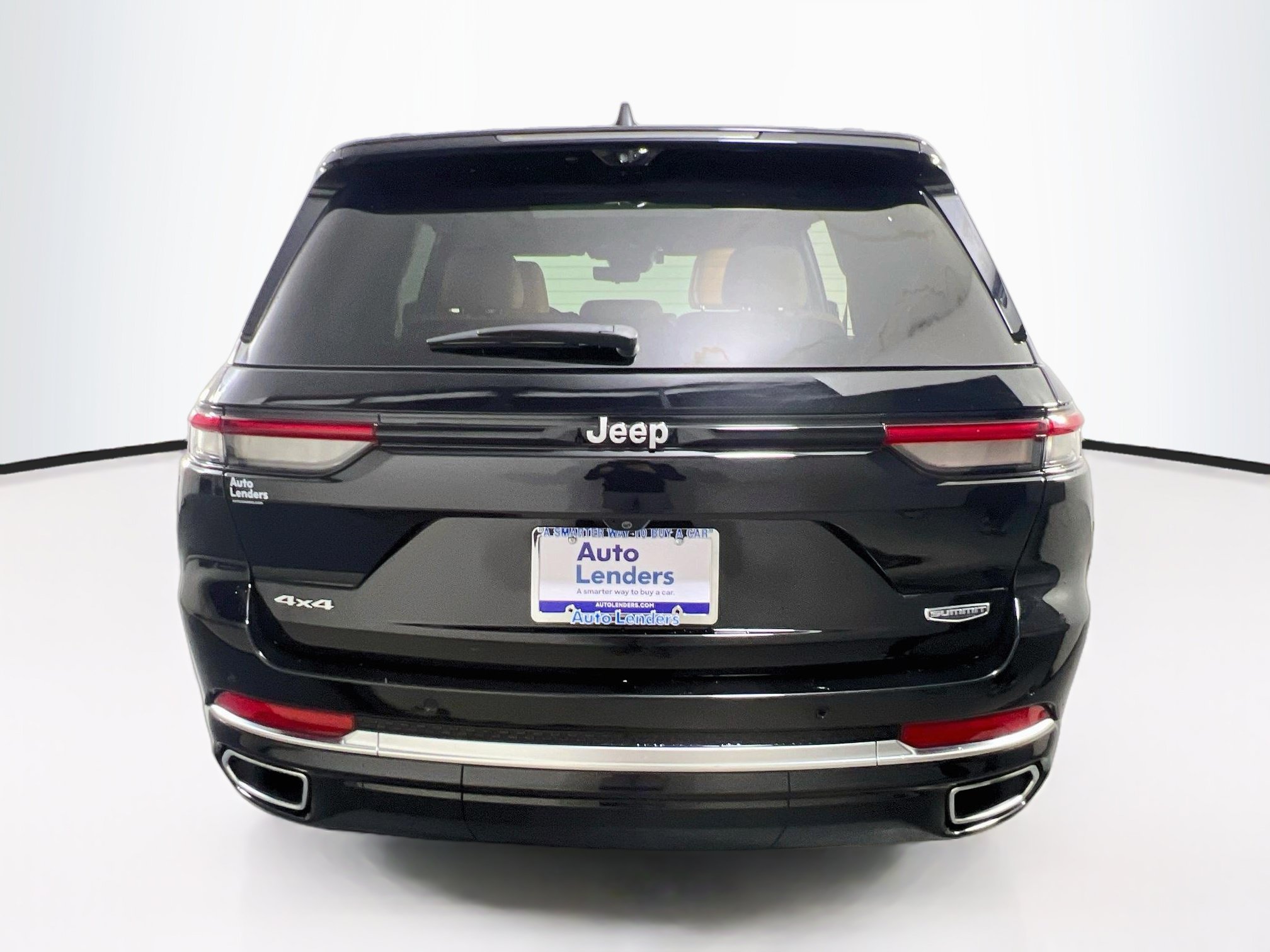 Used 2023 Jeep Grand Cherokee Summit w/ Adv Protech Group IV AWD/4WD image 6