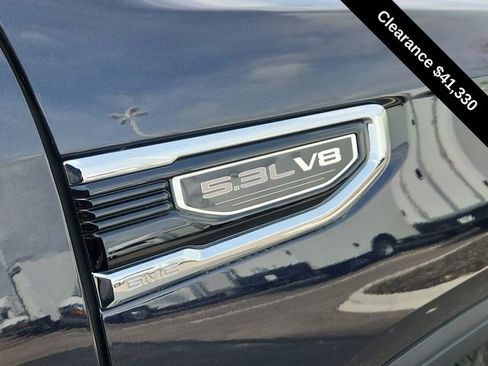 Used 2025 GMC Sierra 1500 SLT image 12